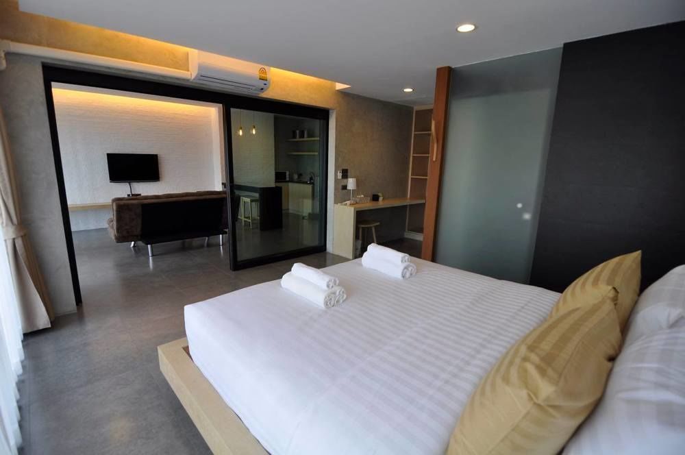 Bed and breakfast Zzziesta Chiang Mai Extérieur photo